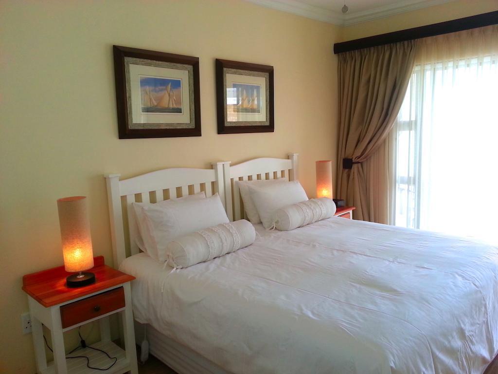 Bed and Breakfast Majestic Кокстад Номер фото